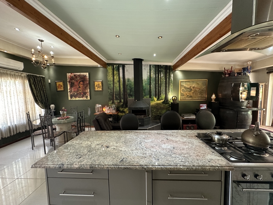 4 Bedroom Property for Sale in Barrydale Western Cape